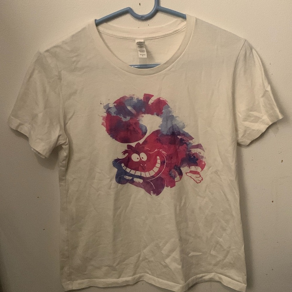 Awesome Cheshire Cat Alice in Wonderland Pure White Cotton Tshirt SZ Large 🥰